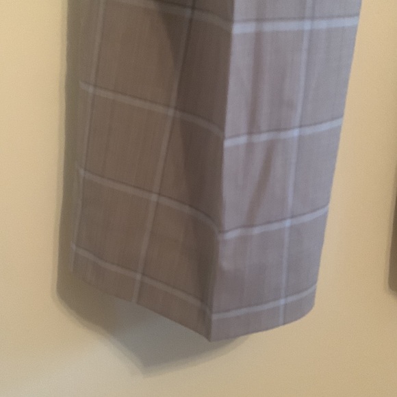 Banana Republic Logan Style Lightweight Trouser Pant - Picture 8 of 9